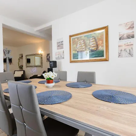 Lejlighed Bella Rosa